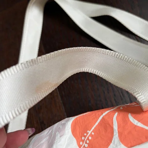 Aloha Collection Mini Mini Duffel Tote Bag - Big Island Hibiscus - Picture 3 of 8